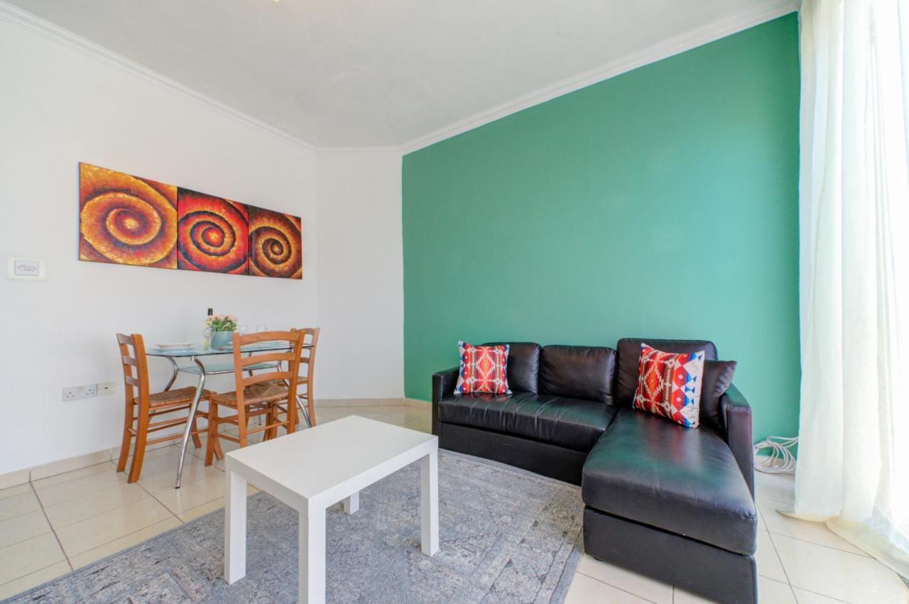 Morina Court - Seaview Apartments And Penthouse In St Julians By Shortletsmalta Saint Julian's Bagian luar foto