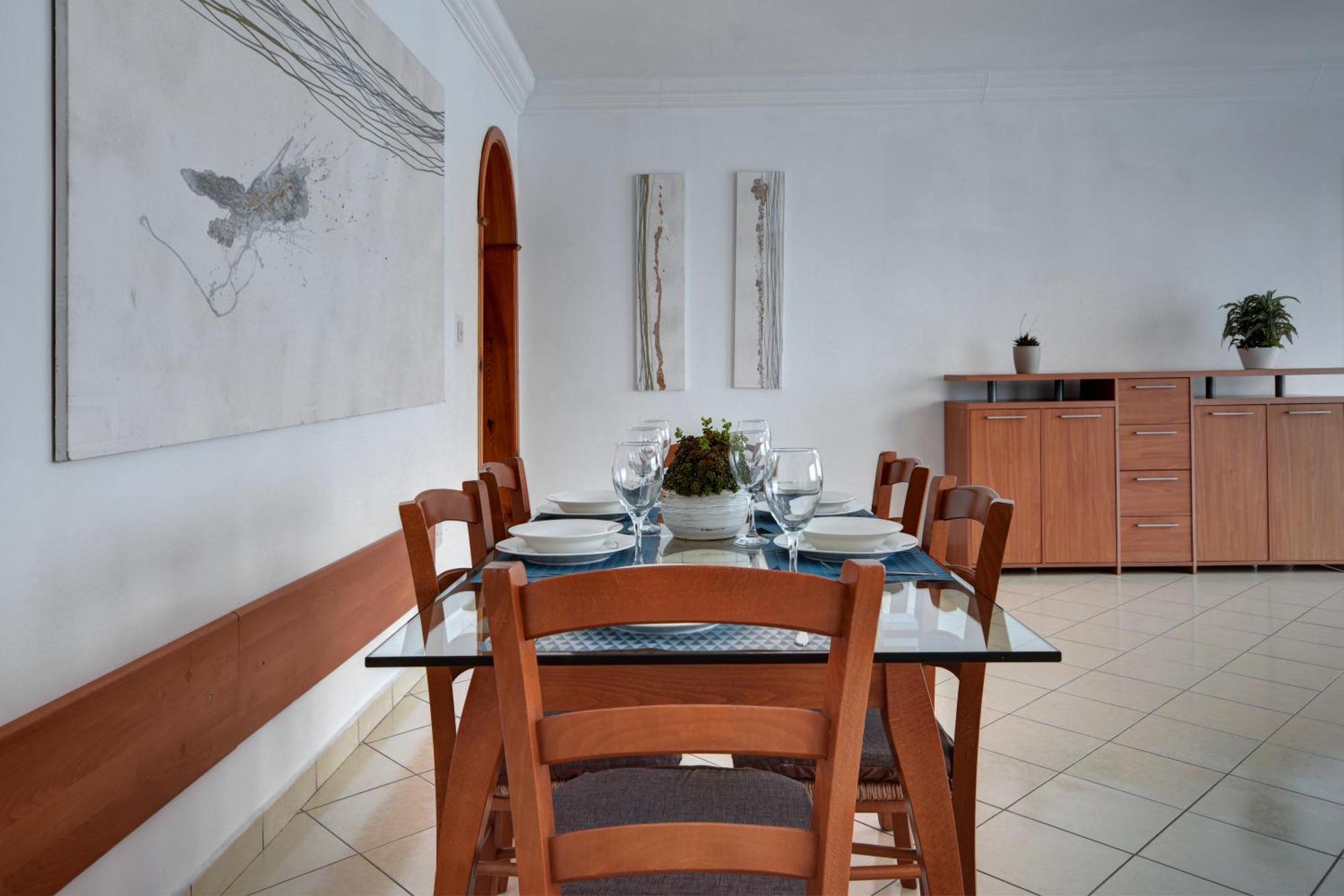 Morina Court - Seaview Apartments And Penthouse In St Julians By Shortletsmalta Saint Julian's Bagian luar foto
