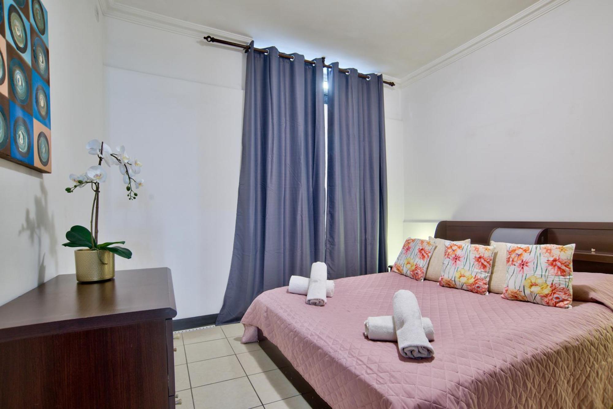 Morina Court - Seaview Apartments And Penthouse In St Julians By Shortletsmalta Saint Julian's Bagian luar foto