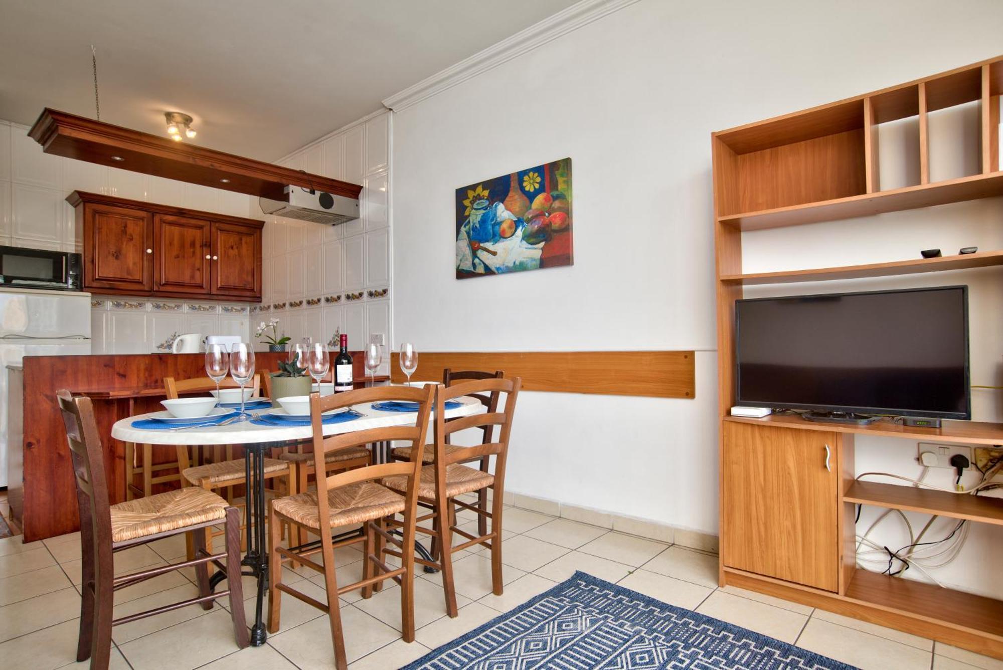 Morina Court - Seaview Apartments And Penthouse In St Julians By Shortletsmalta Saint Julian's Bagian luar foto